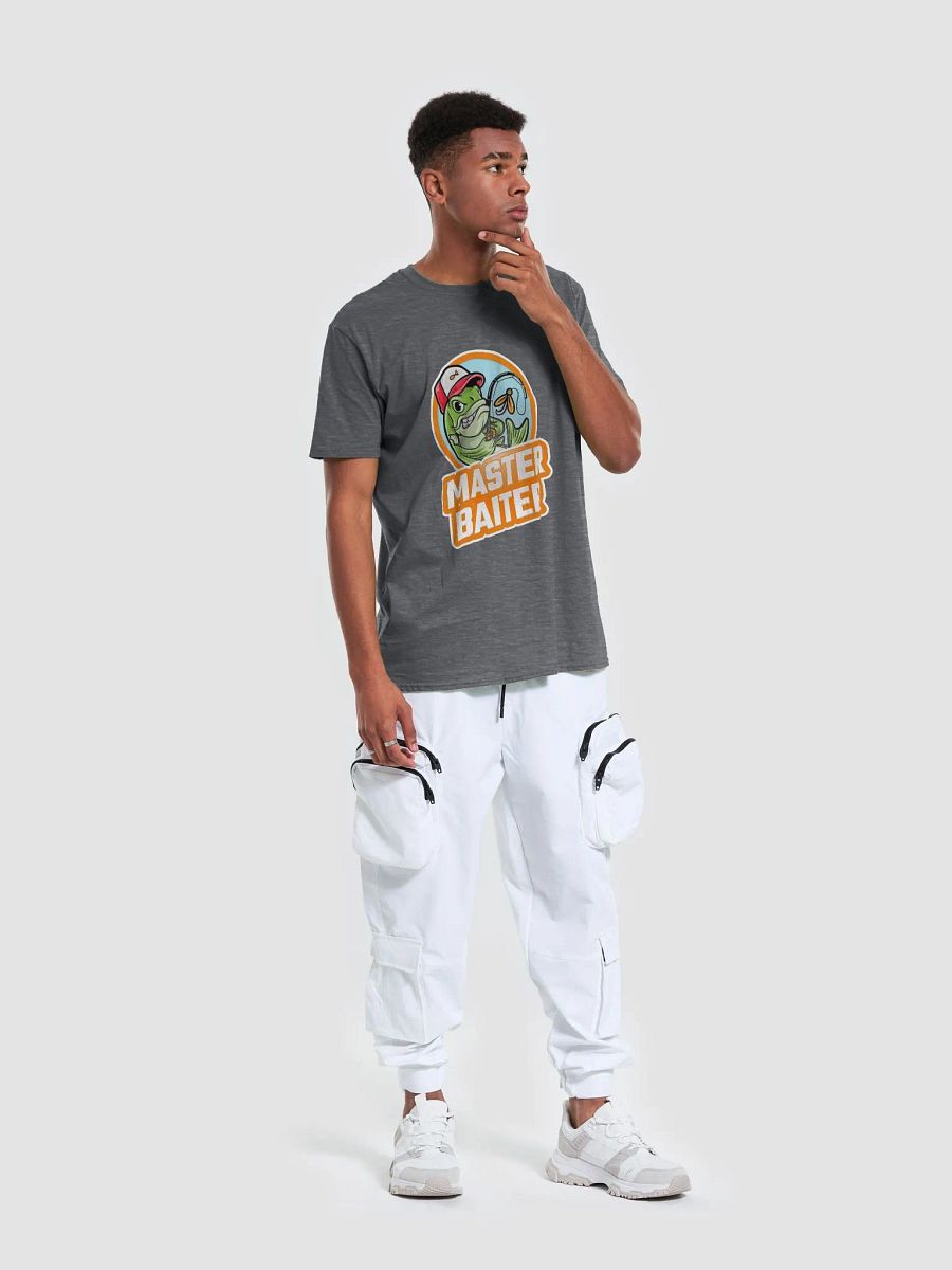 Master Baiter: Reeling in Laughter and Big Fish Men's Tee product image (3)