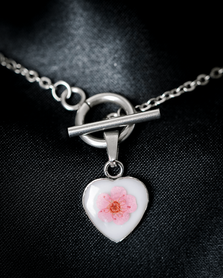 Pink Forget-Me-Not Heart Necklace product image (1)