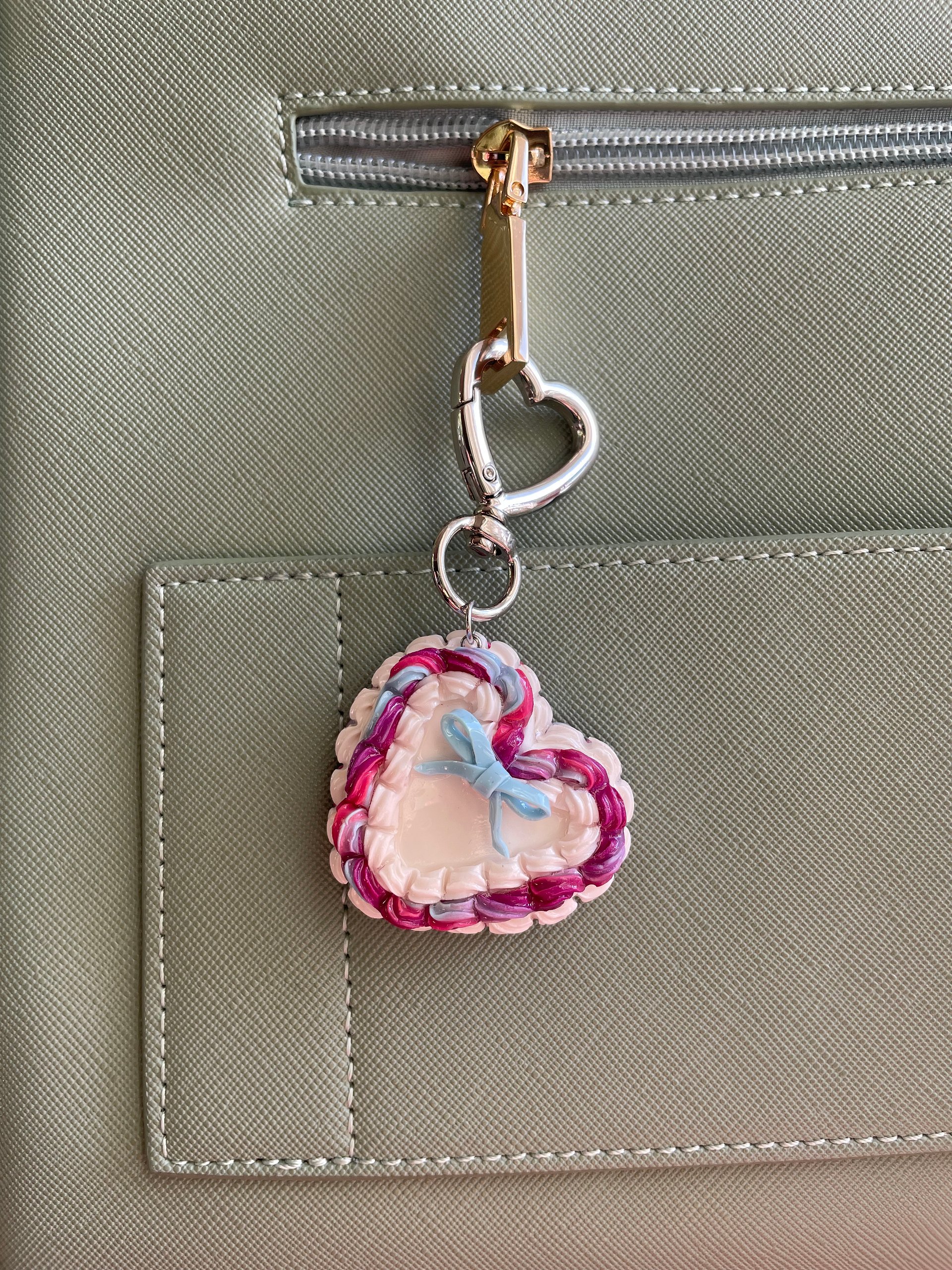 Butterfly Blossom - Coquette Heart Cake Keychain product image (3)