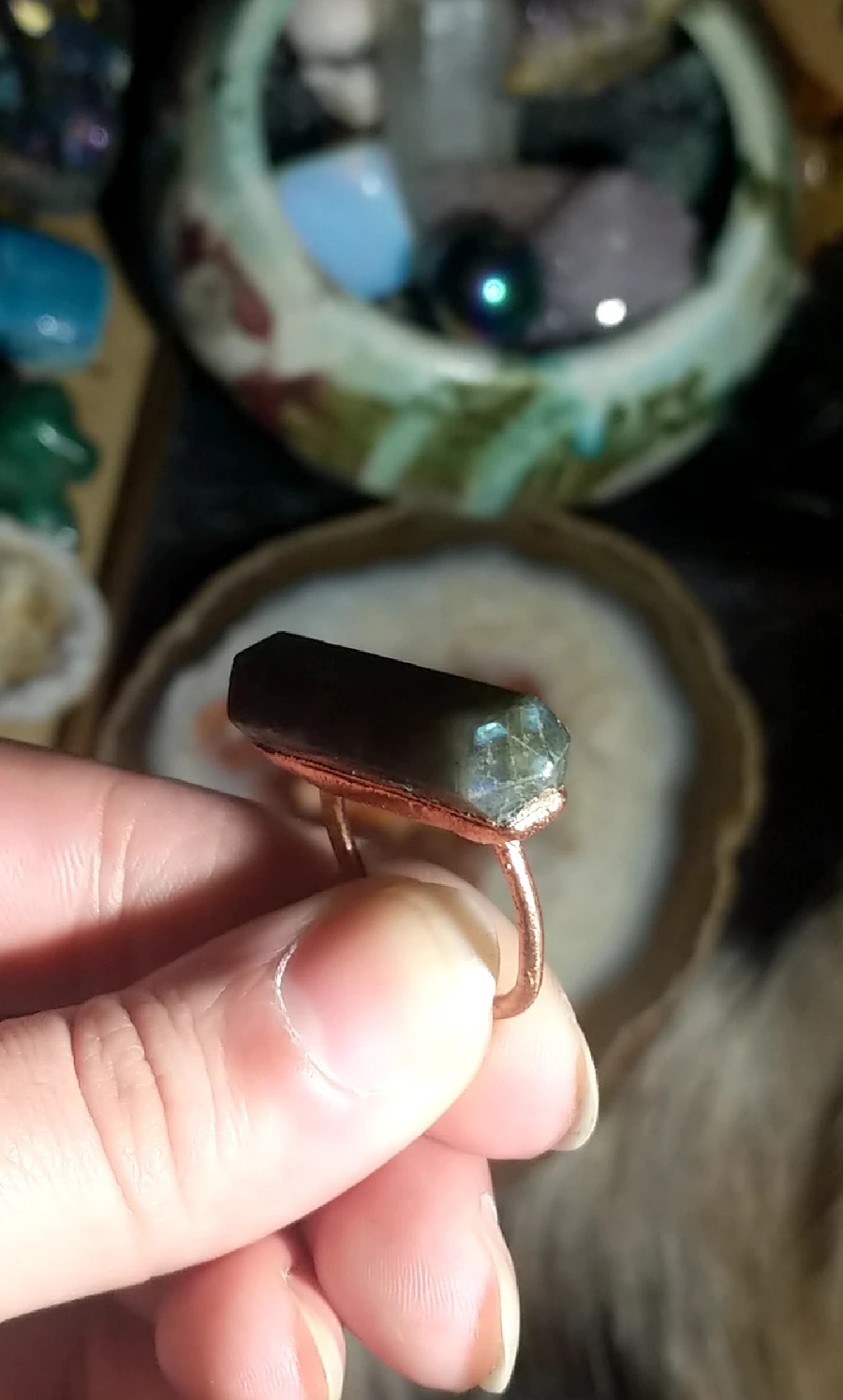 Size 7 DT Labradorite Ring product image (6)