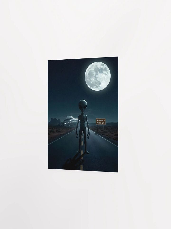 Under the Lunar Glow: The UFO Crash Landing Poster product image (6)