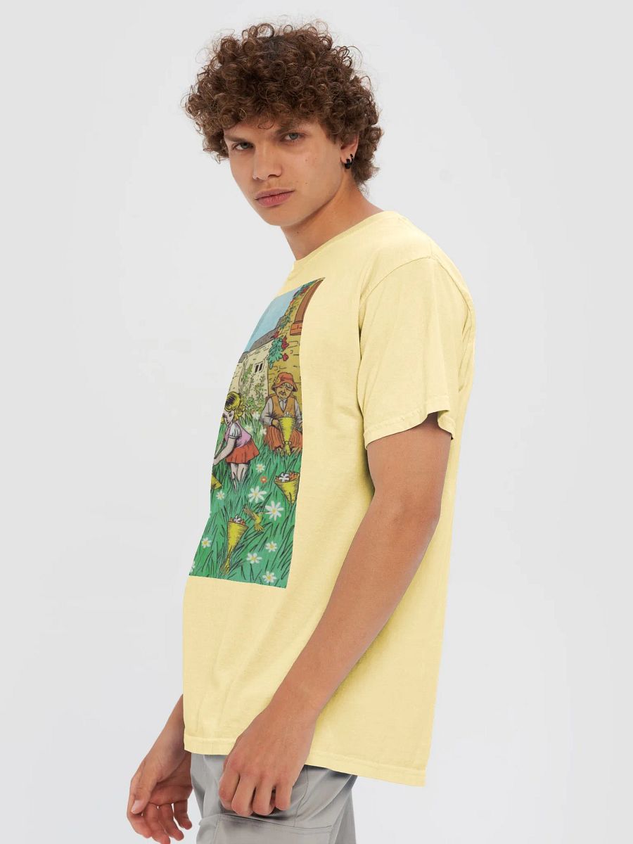 6 of Cups Tarot T-Shirt product image (6)