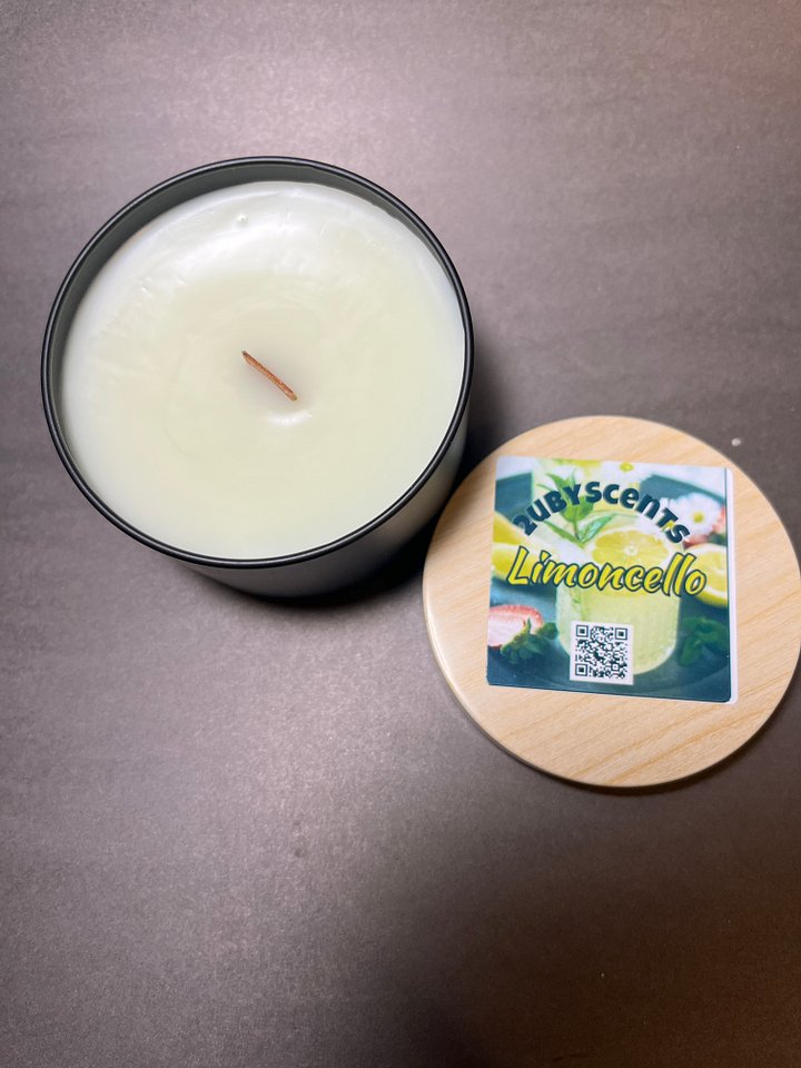 Limoncello Lemon Scented 8. oz Candle product image (2)