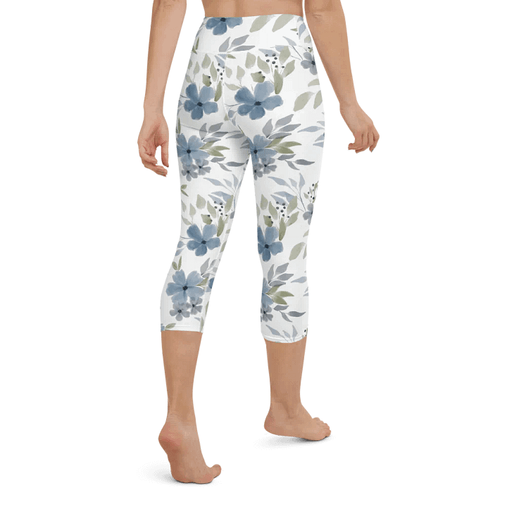 Vintage Floral 90s Yoga Capri Leggings product image (2)