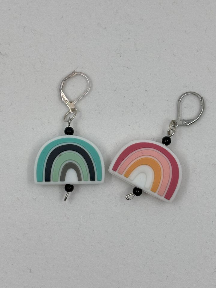 Rainbows Silicone Stitch Markers product image (1)