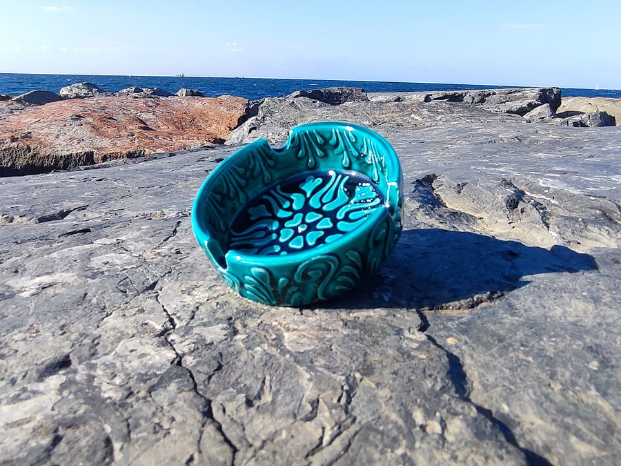 Handmade Turquoise Ceramic Ashtray – Unique Artisanal Home Decor, directly from the shores of the Bosphorus! product image (5)