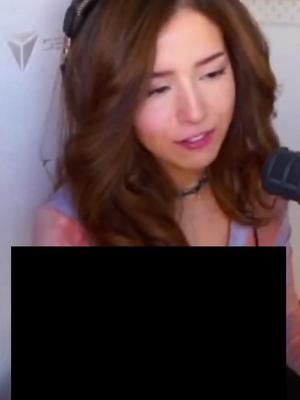 Pokimane's Wardrobe Malfunction Went Viral Again😬