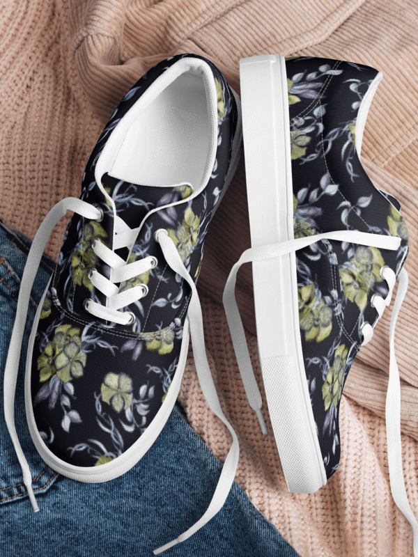 Gothic Flower | Men's Lace-Up Canvas Shoes product image (4)