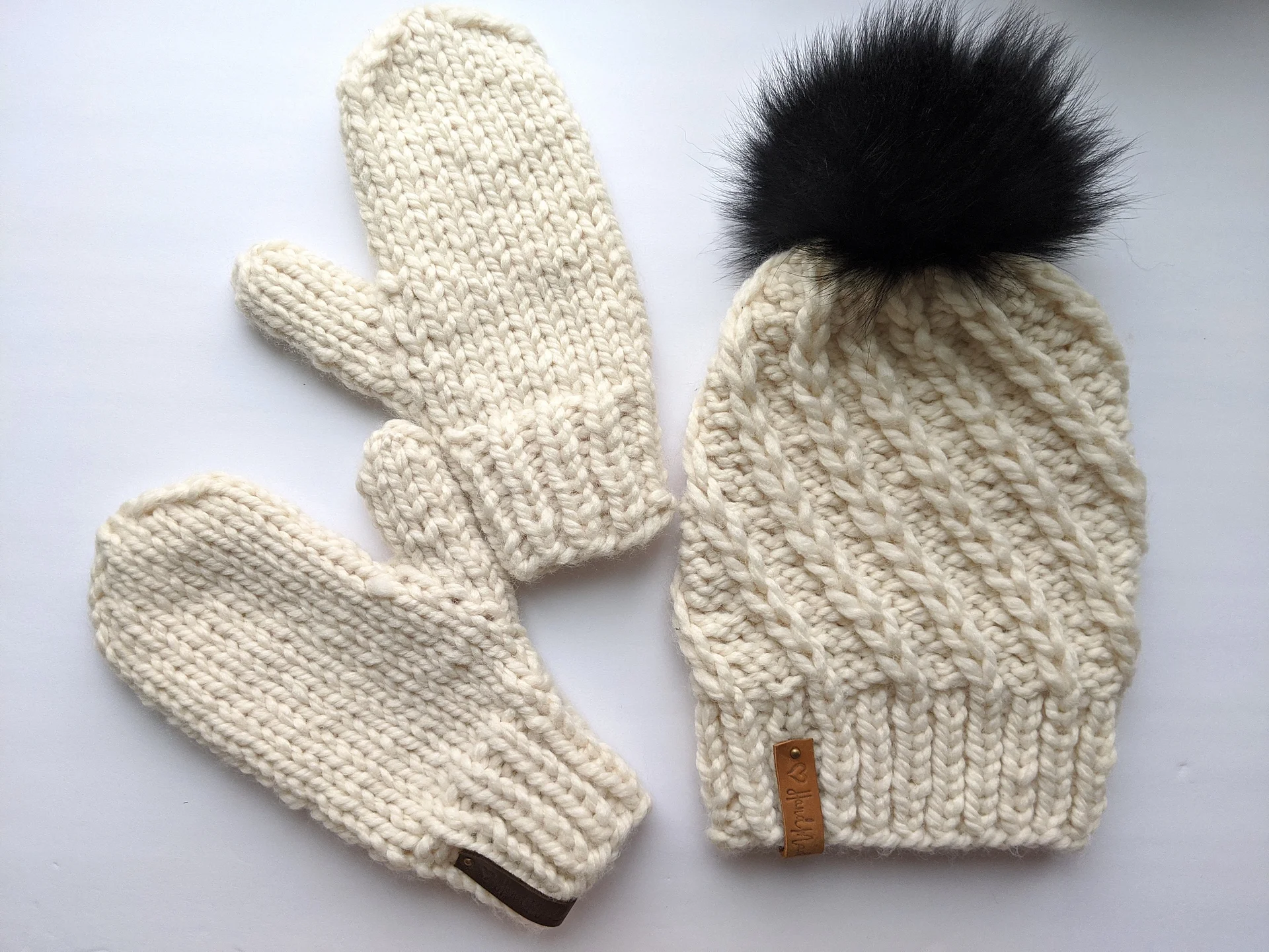 Bulky Knit Mittens Pattern Family Set product image (8)