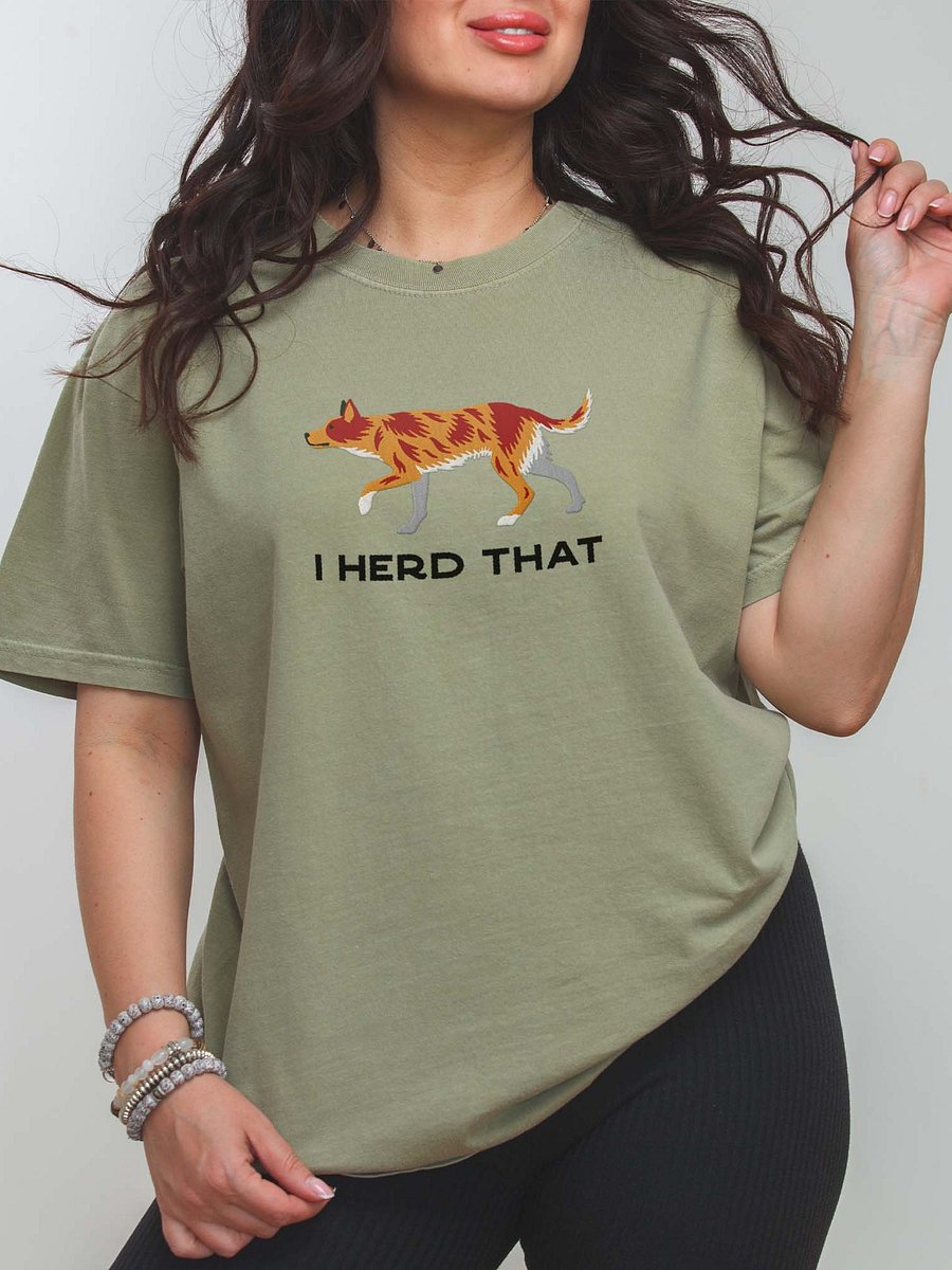 I Herd That T-Shirt(Embroidered) of an Australian Koolie(Red Merle) product image (2)
