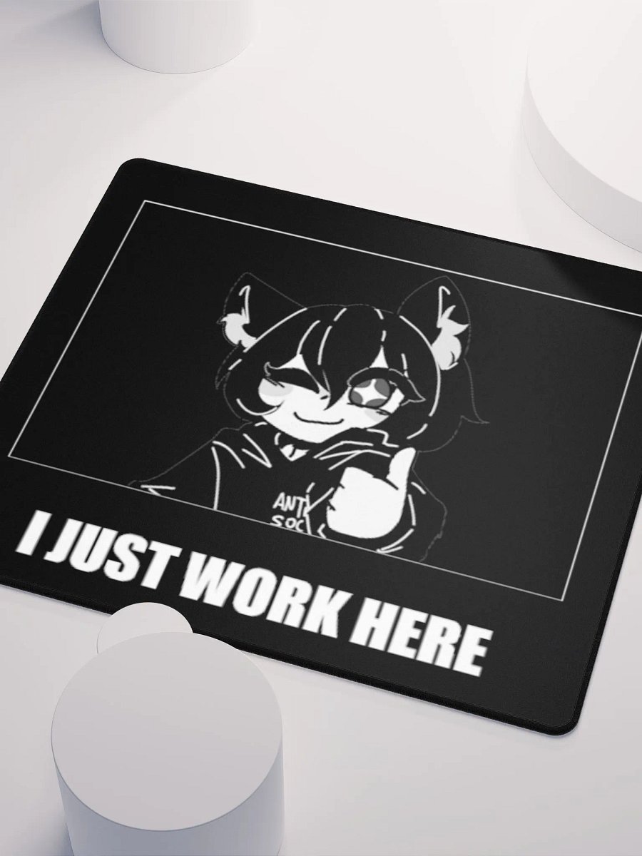 MØRI I JUST WORK HERE GAMING MOUSE PAD product image (3)