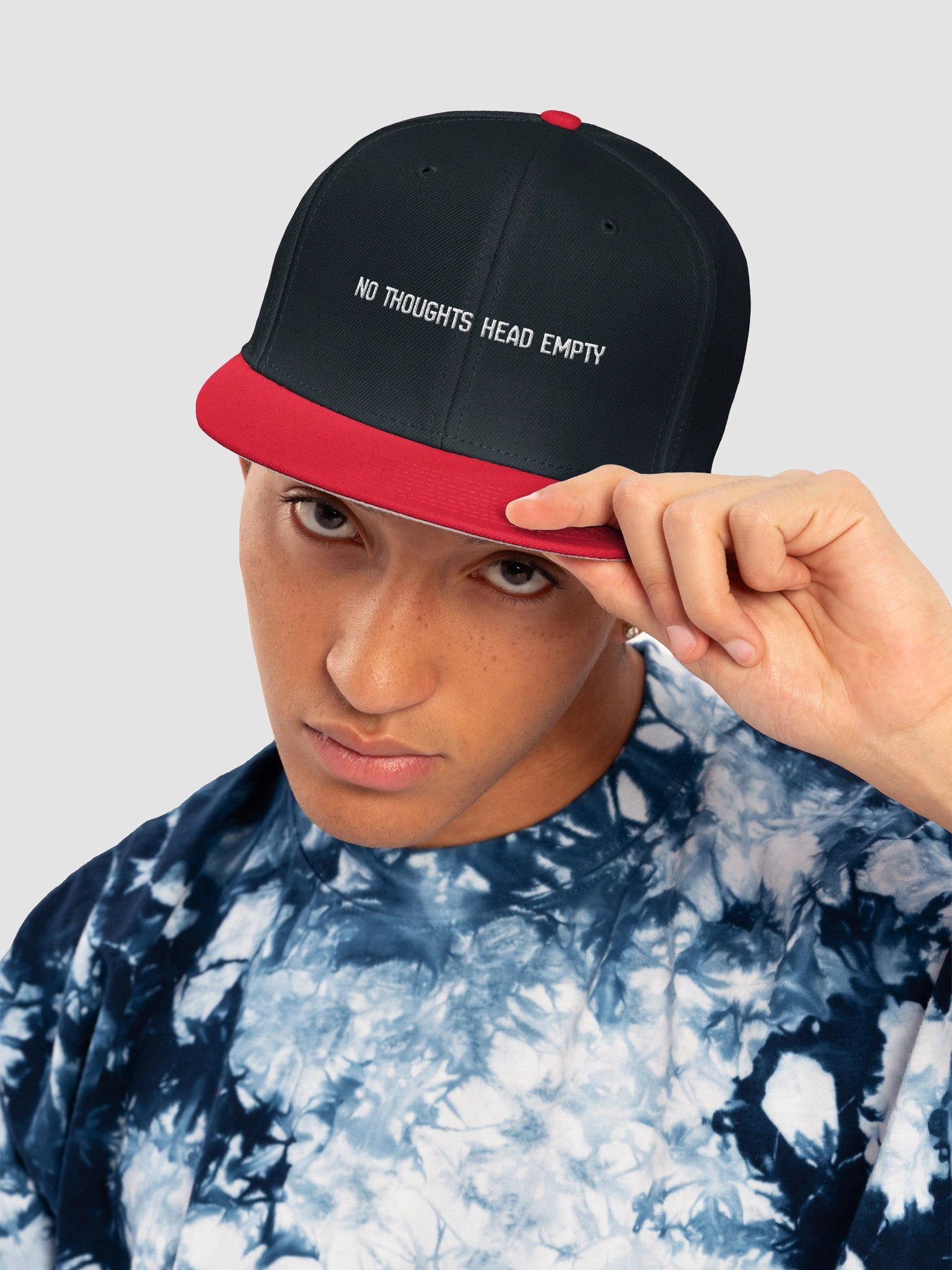 No thoughts Head empty - Snapback Cap Flat Embroidery product image (5)