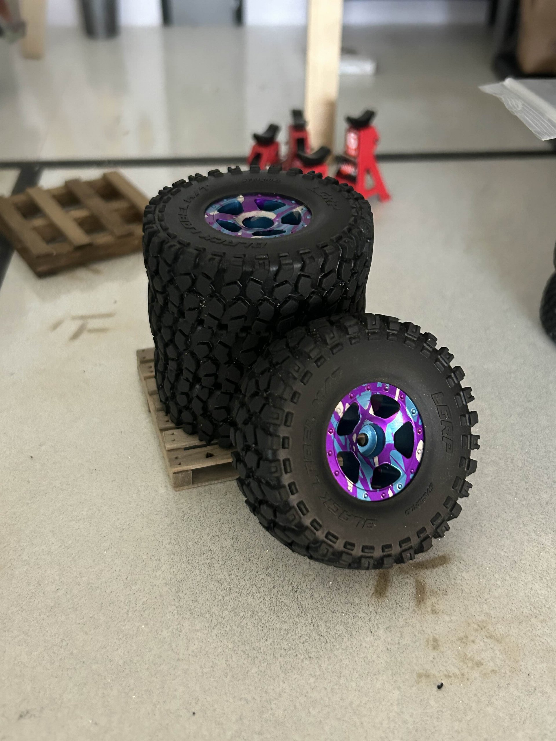 Ktech Splatter wheels / LGRP tires product image (1)