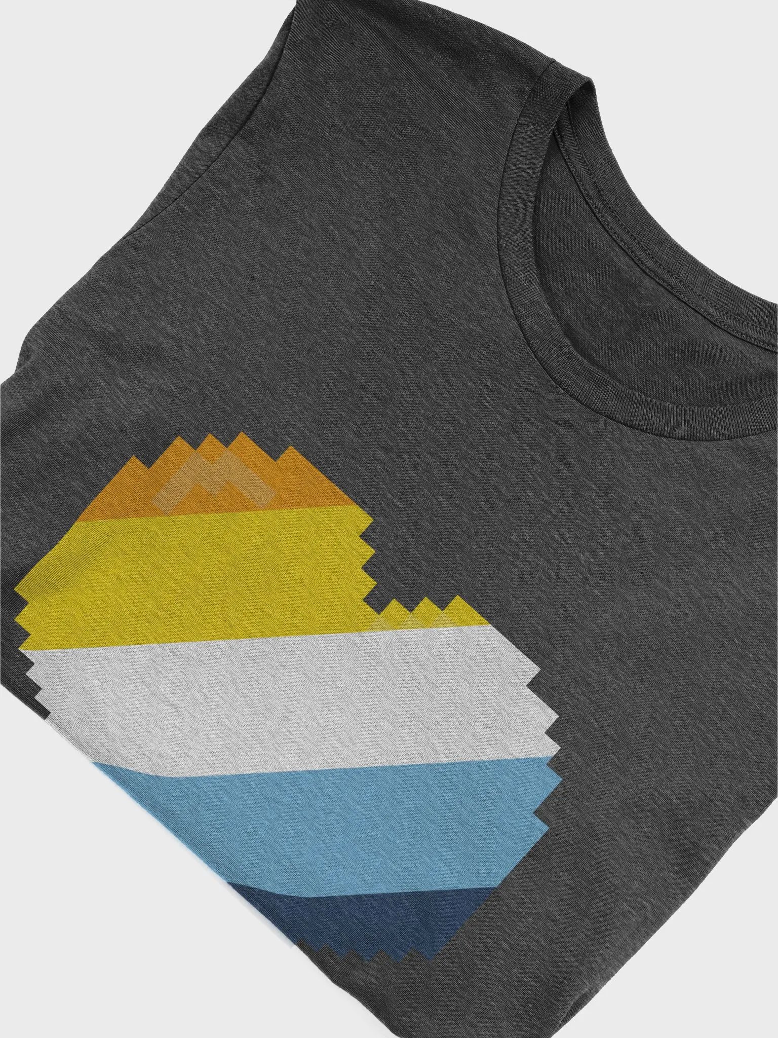 Aroace heart T-shirt product image (44)