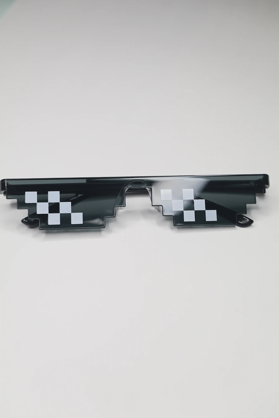 8-bit glasses product image (3)