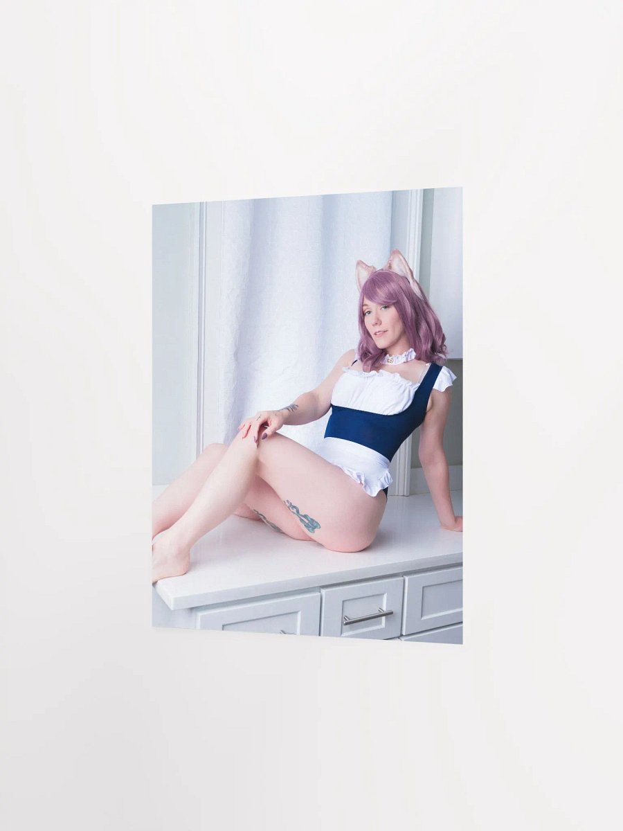 Kiku Maid Print product image (8)