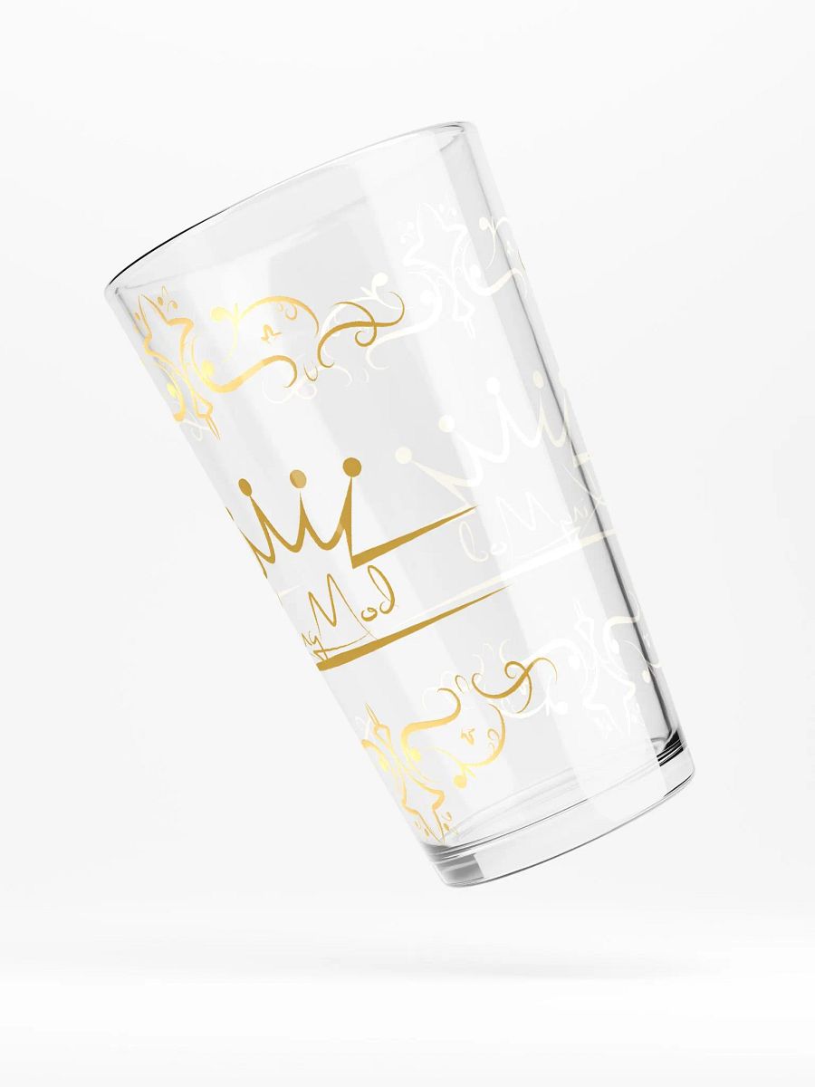 Elegance Unleashed Shaker Pint Glass product image (4)