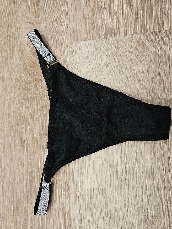Six product image (1)