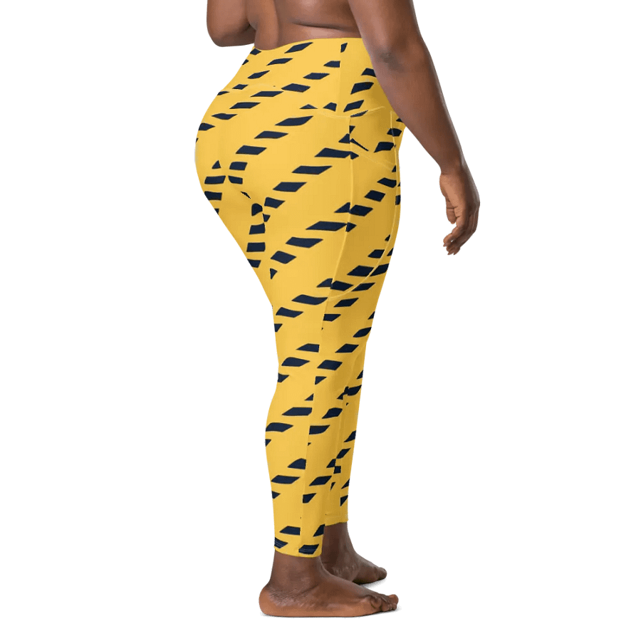Leggings with Pockets – Lines Seamless Pattern for Ultimate Style & Functionality product image (11)