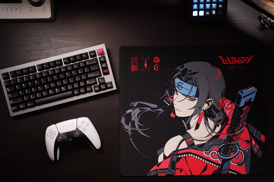Kunoichi Black Mousepad (18"x16") product image (4)