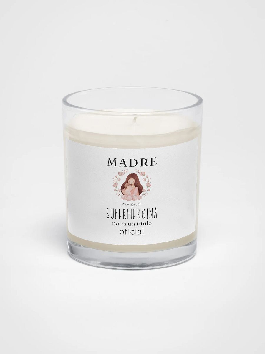 Mothers day Design Madre Porque Superheroina no es un titulo oficial candle product image (1)