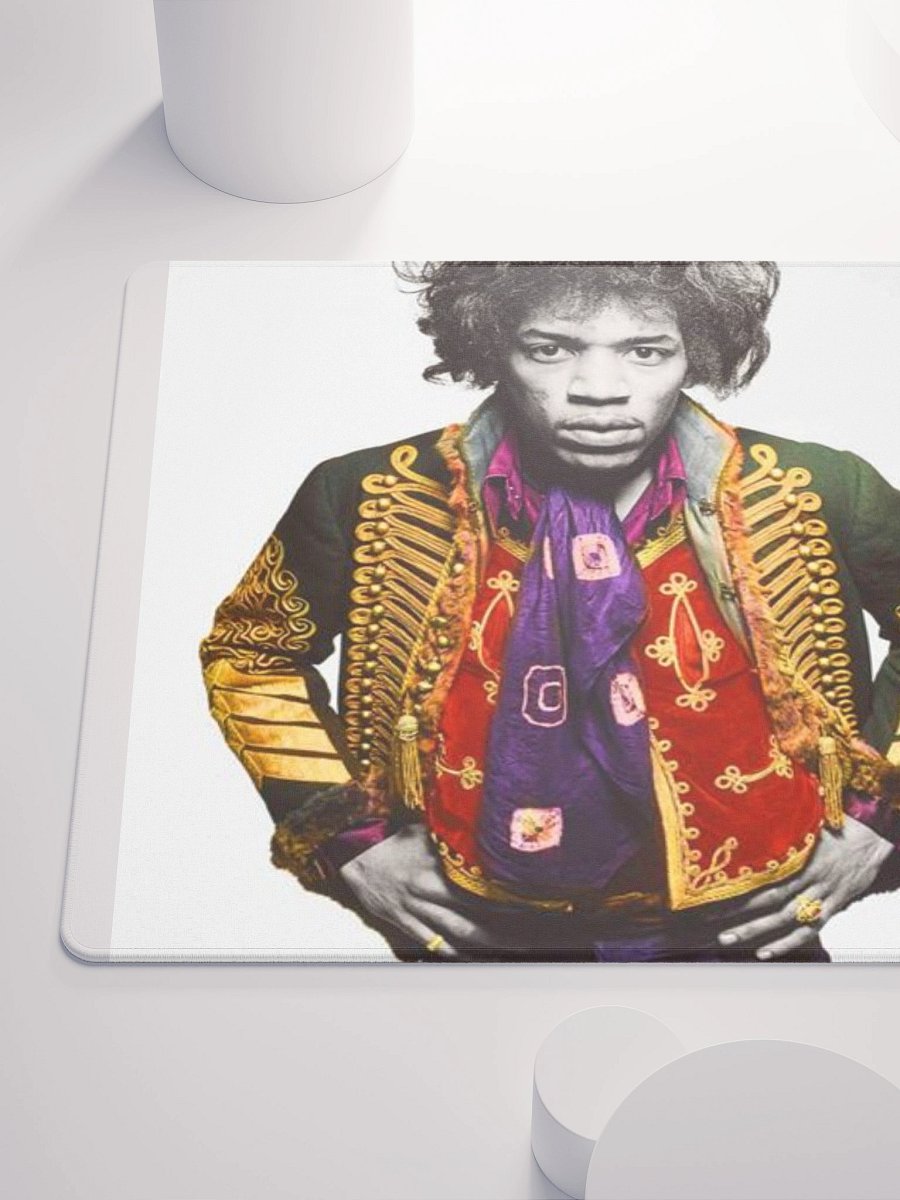 JIMI HENDRIX IS THE BEST product image (10)