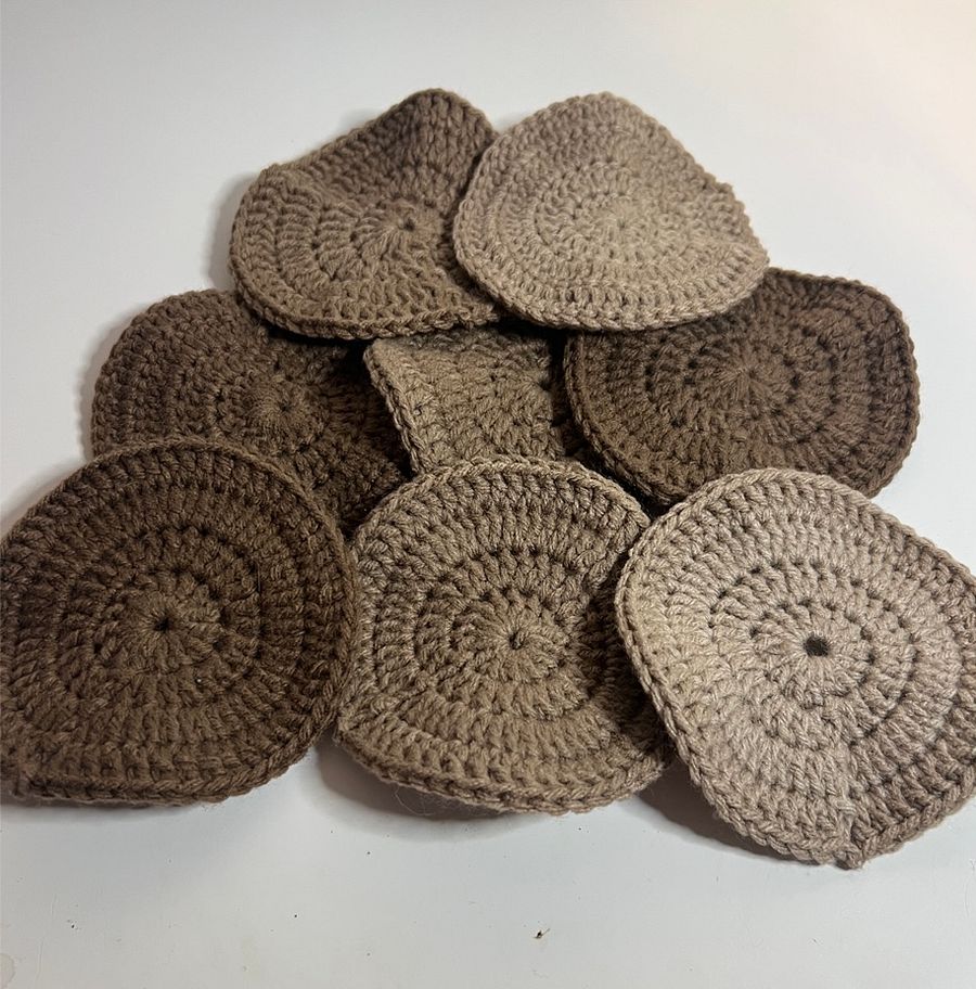 Brown crochet coasters 8 pack product image (1)