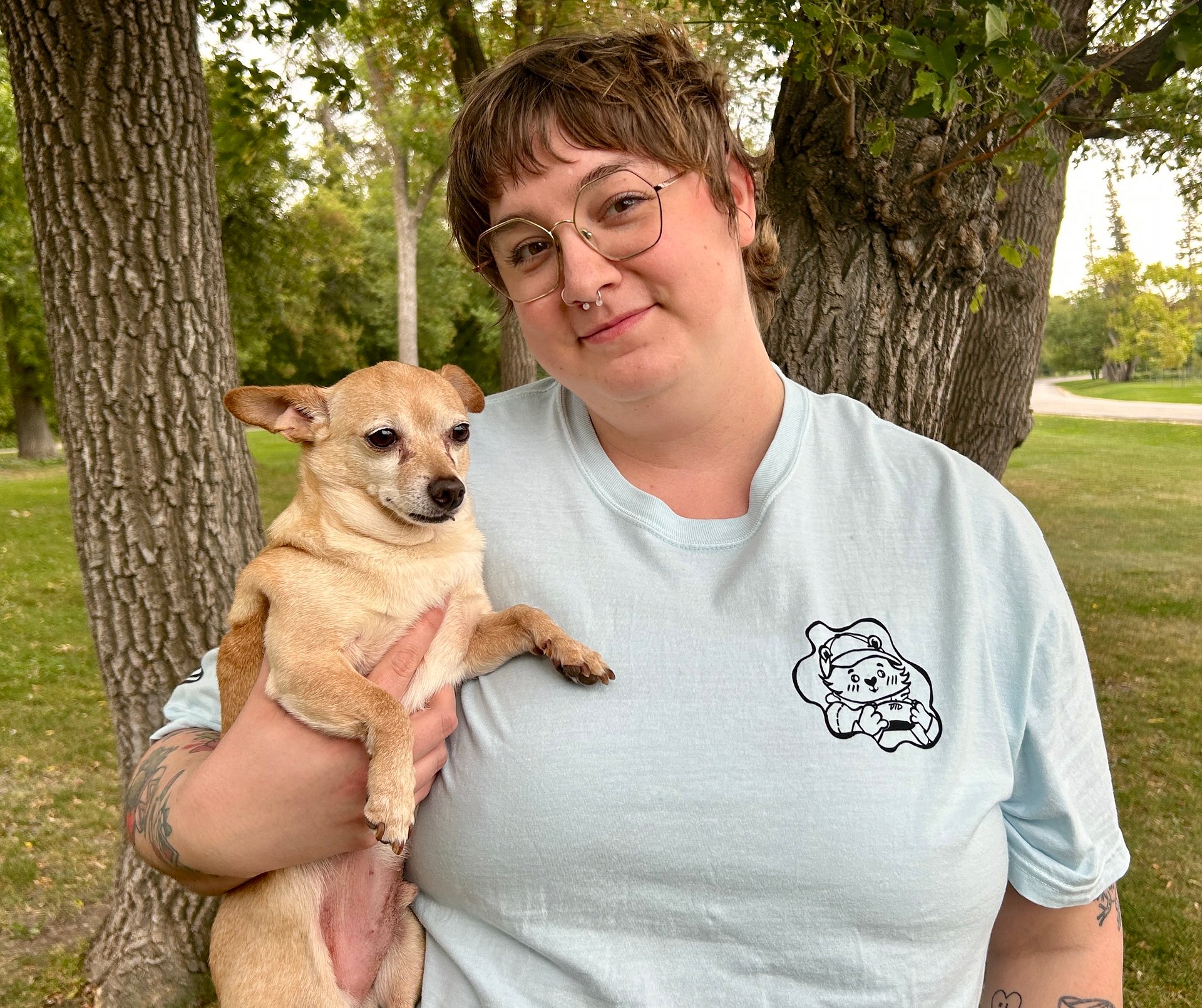 Bear Plays - Tee product image (5)