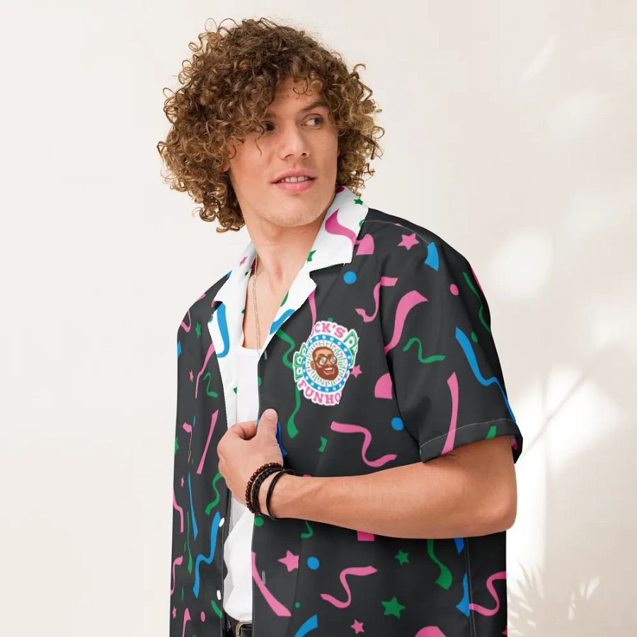 Buck's Funhouse Hawaiian Shirt product image (7)