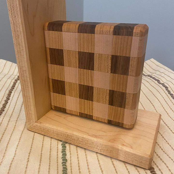 Bookends product image (1)