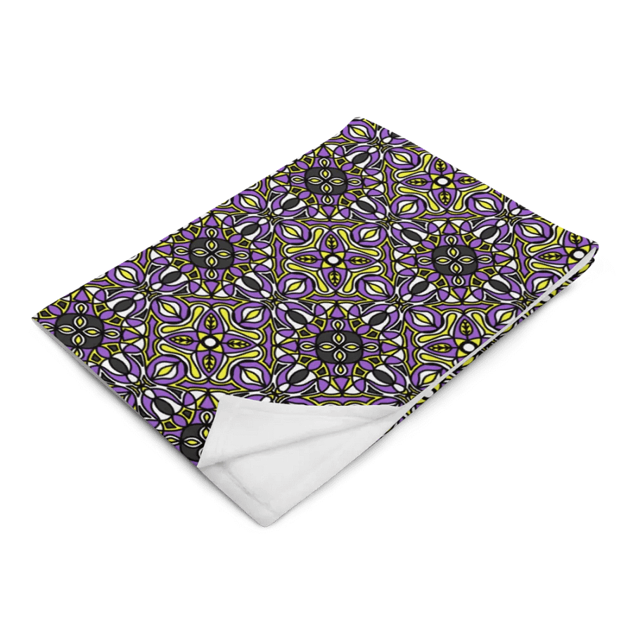 Non-Binary Abstract Cozy Blanket product image (8)
