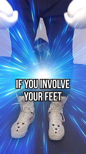 Do you use your feet with defense with #boxing or MMA? 

#Boxingtraining  #boxingworkout  #boxingmittwork #mittwork  #padwork...