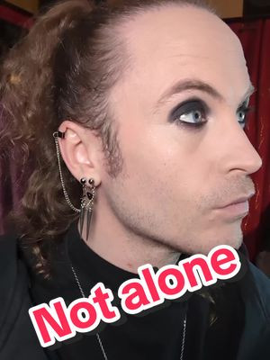you arent alone #maninmakeup #guyliner #silverlinings #hedonist 