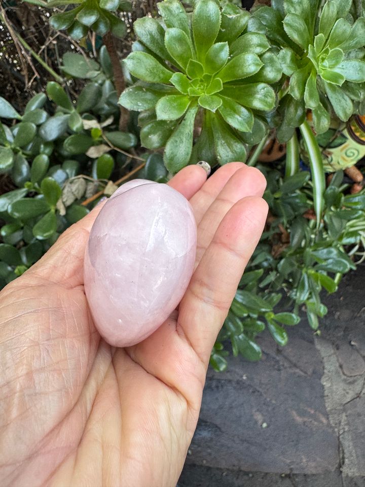 Heart-Shaped Rose Quartz — 9 oz! product image (2)