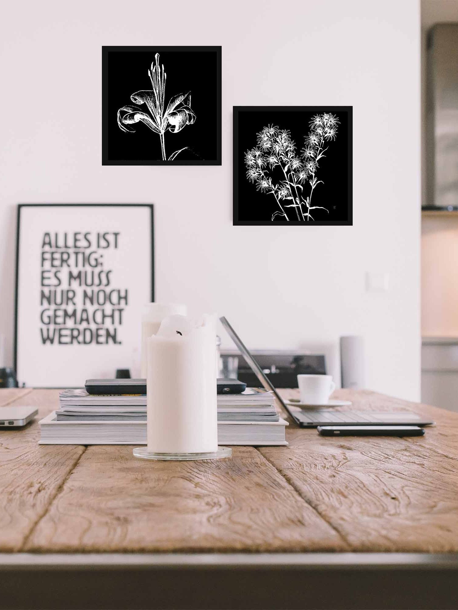 Lily Bloom Canvas Art - Fine Flower Dark product image (7)