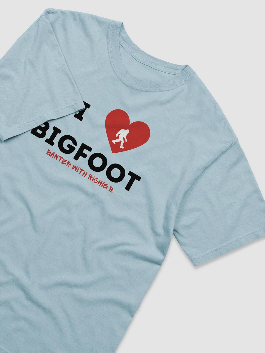 I <3 Bigfoot Unisex Tee product image (7)