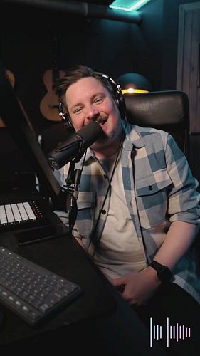 Swedish post:

Pillow Talk är ute NU! Finns där du lyssnar på musik!