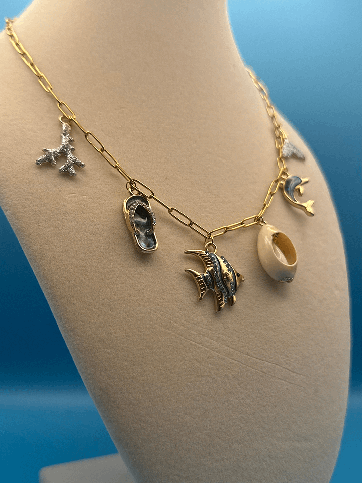 Gold Beach Girl Paperclip Necklace product image (2)