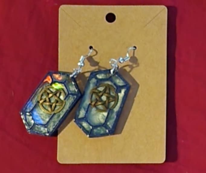 resin diamon earrings product image (1)