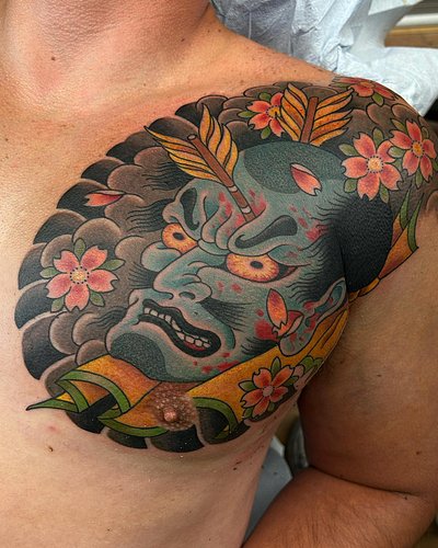 Big thanks to Mike for trusting me with this chest piece. Made to match a tattoo he got in Japan on the other side of his che...