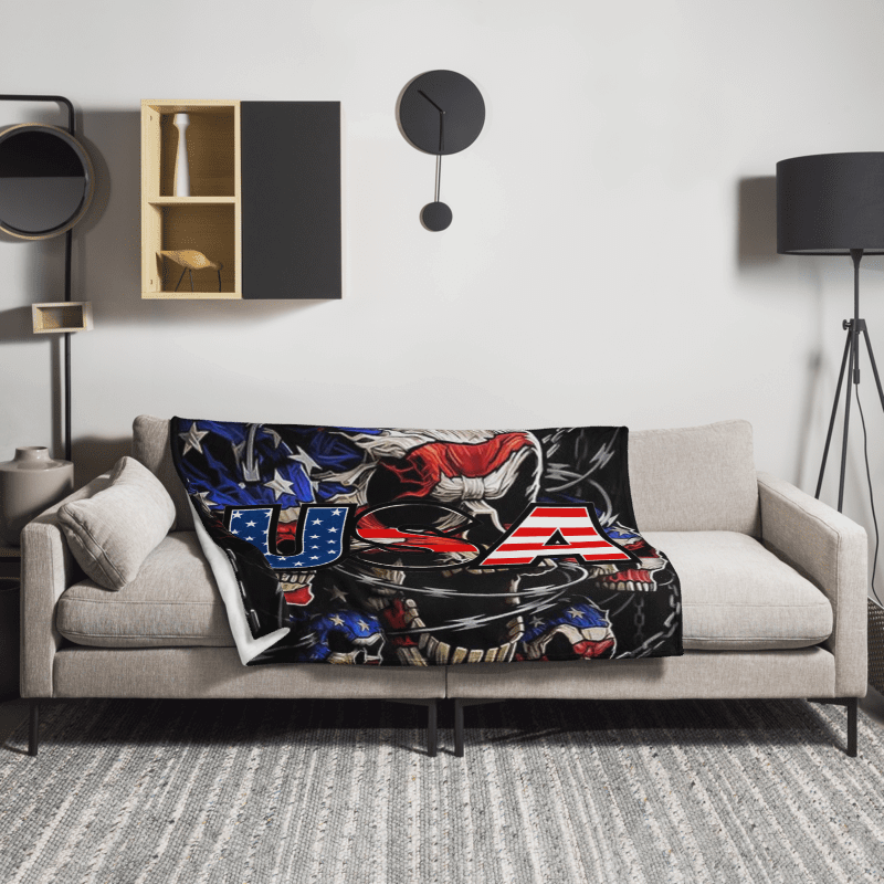 Patriotic Skulls Throw Blanket product image (2)