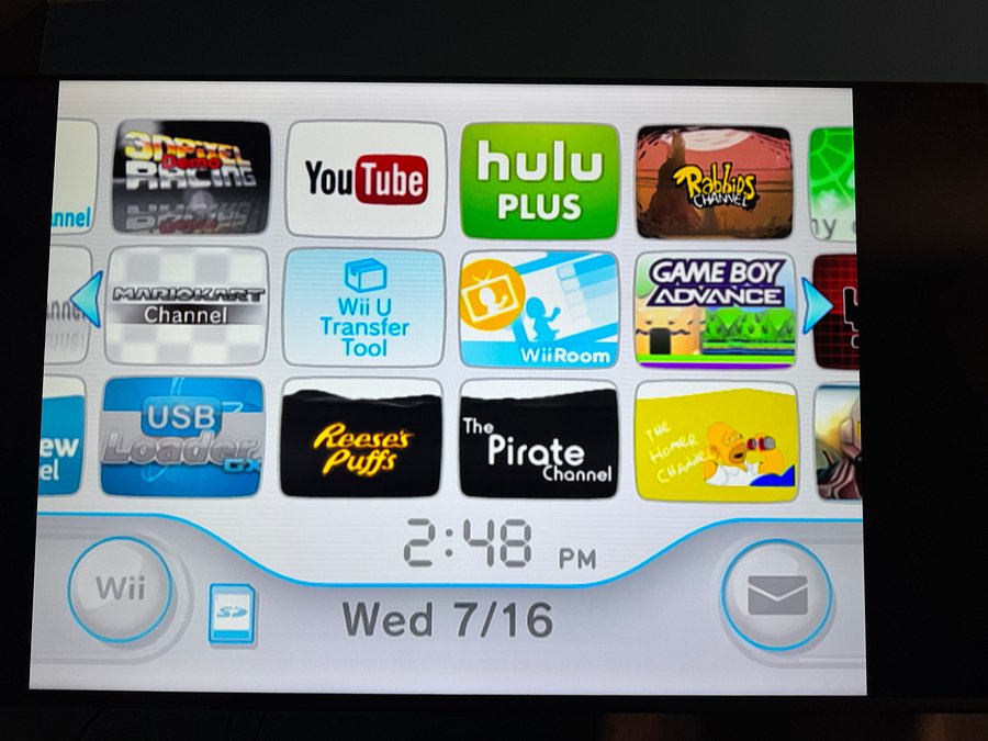 Pre-Modded Wii Console + 32GB SD Card! product image (4)