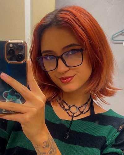 I realized I didn’t post these. Can’t have that. (I liked my makeup too much)