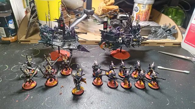 Not the greatest painter but I feel like I'm getting better every day #warhammertok #warhamer40k #painting 