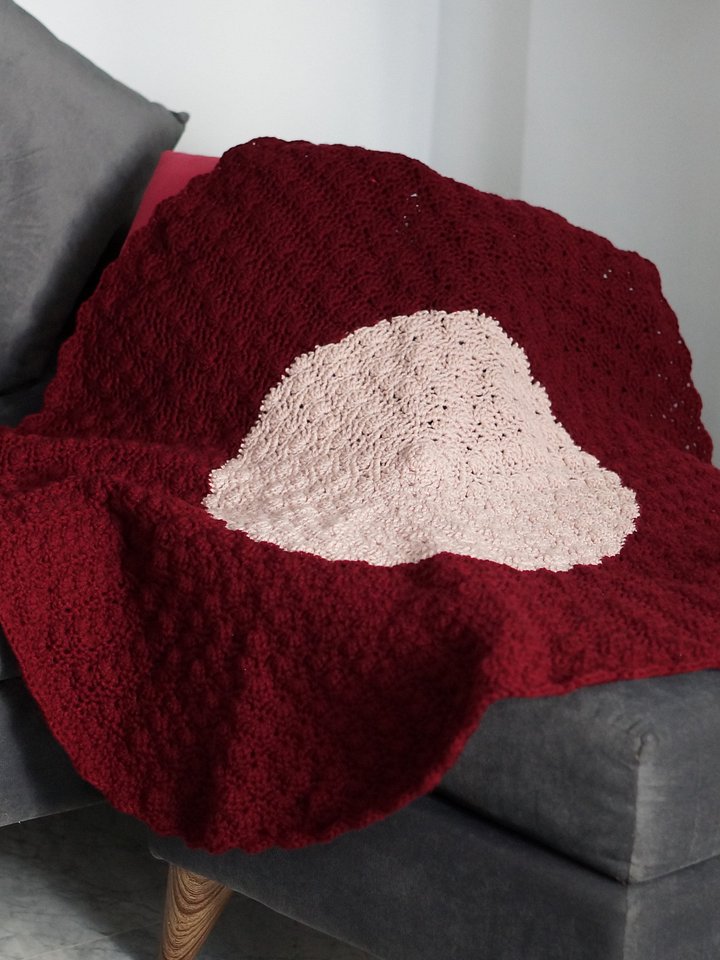 Shell stitch round blanket pdf pattern product image (2)