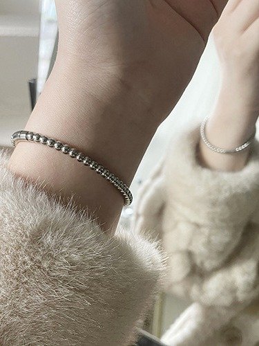 Round bead Bracelet | 18K Gold Plated product image (4)