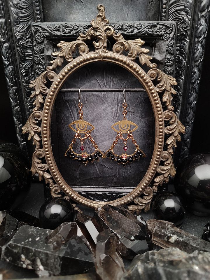 Earrings Bats - Golden Batty Eyes product image (2)