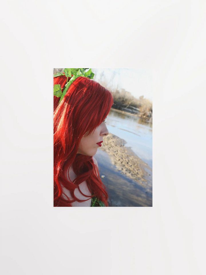 Poison Ivy Gaze Unframed Print product image (1)
