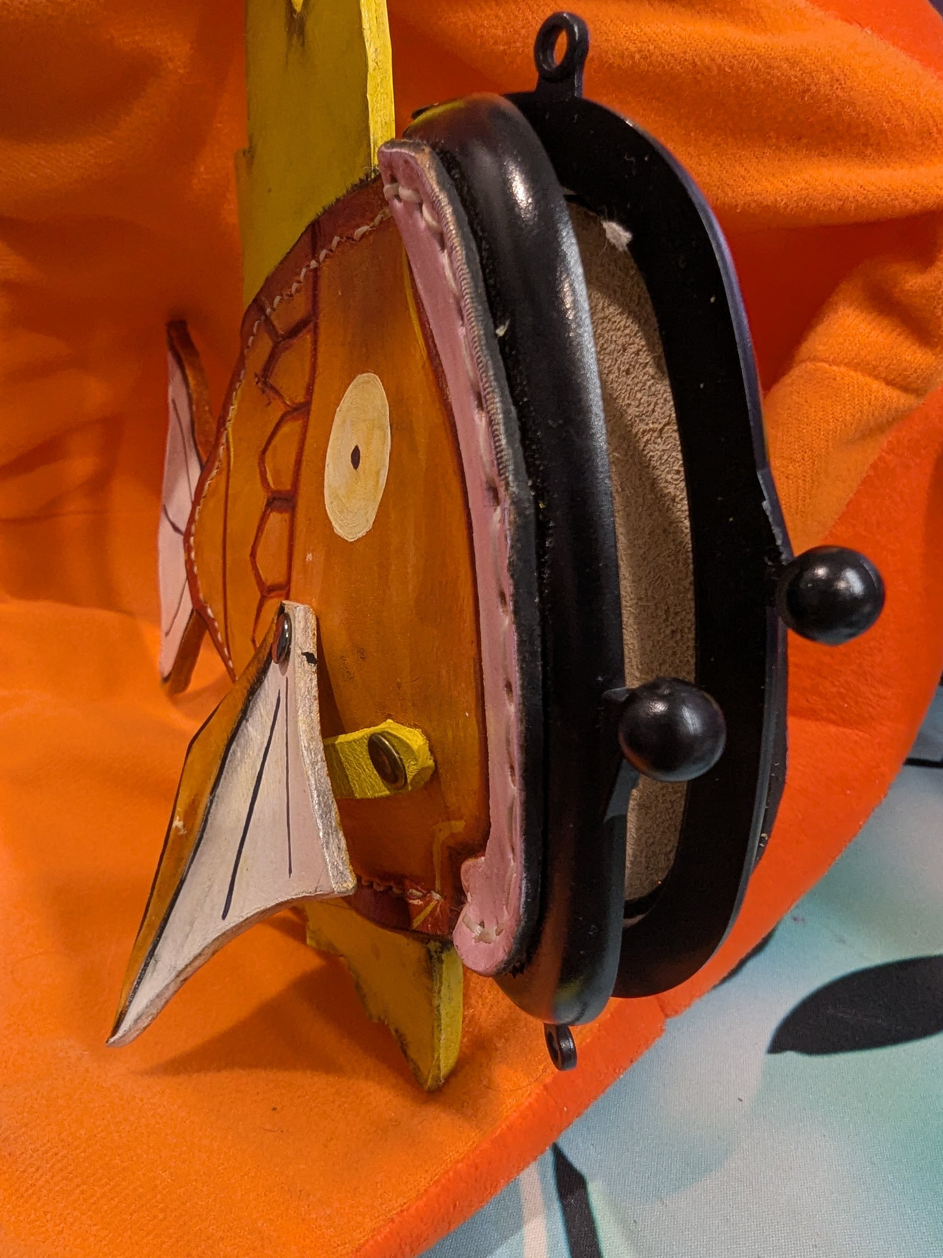Fish wallet product image (1)