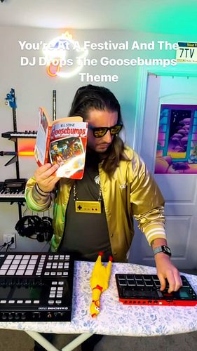 ERRMAHGERDD GERSSBUMPS! 🧟‍♂️ #goosebumps #goosebumpstheme #rlstine #saycheeseanddie #90s